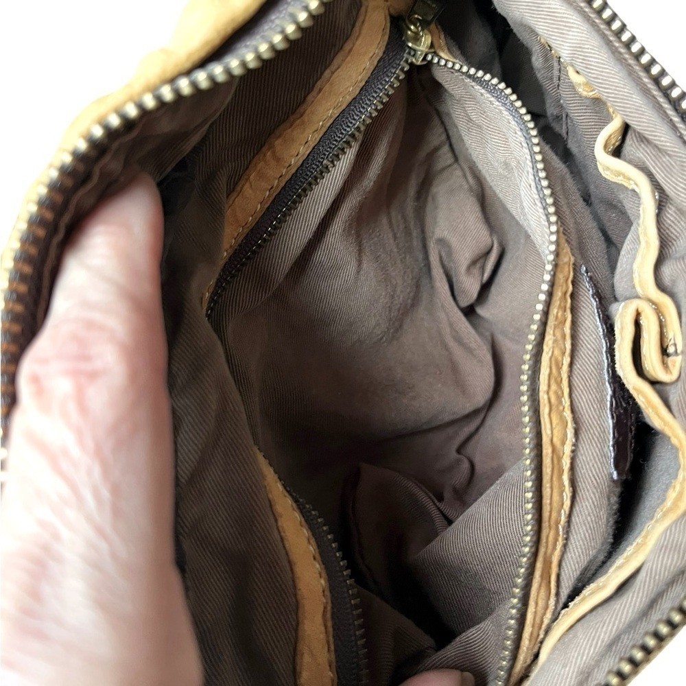 Creed  Crossbody leather OS. - Picture 5 of 8